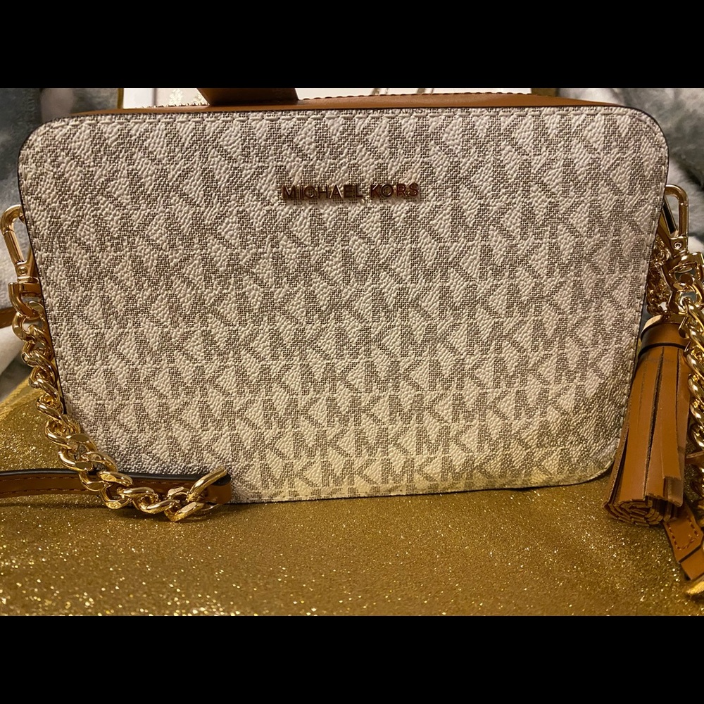 Michael Kor Purse Crossbody